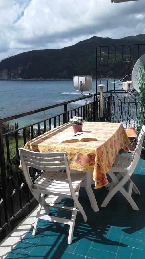 Un Gioiello Con Vista Mare Villa Moneglia Exterior photo